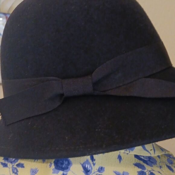 Elegant Women's Black Wool Hat.  Retro. 40'S. Elegant. - Picture 4 of 5